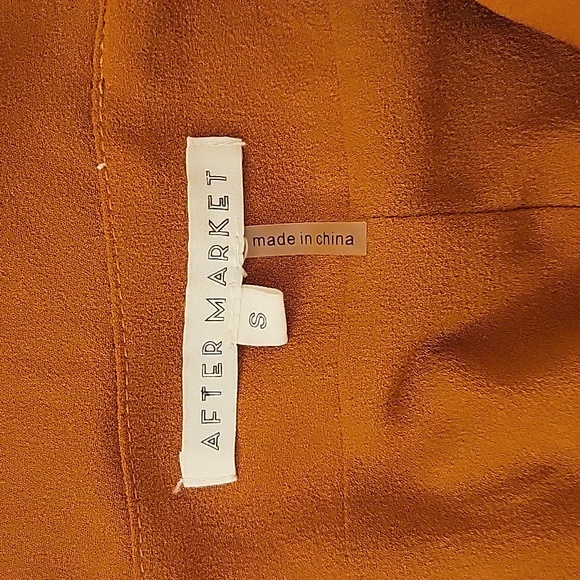 Yellow Dress - Picture 4 of 4